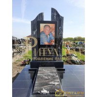 Памятник мужчине на могилу в Жуковском Памятник мужчине на могилу в Жуковском